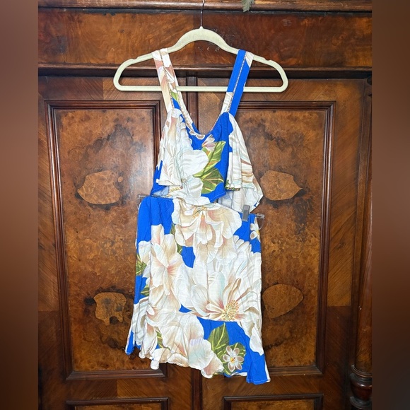 GUC Farm Rio- Floral Blue and White Dress. Size M - Picture 3 of 11